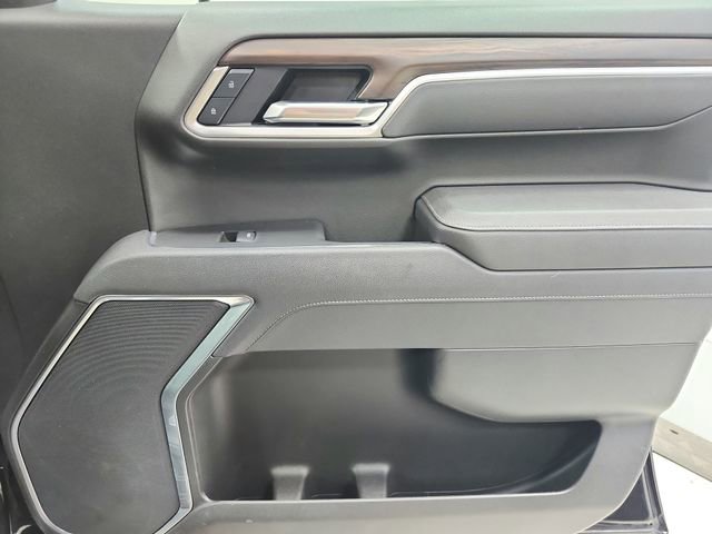 Used 2025 GMC Sierra 1500 SLT image 41