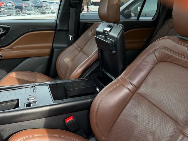 Used 2023 Lincoln Aviator Reserve w/ Jet Package image 33