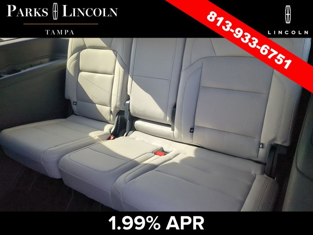 Certified 2025 Lincoln Navigator Reserve AWD/4WD image 16