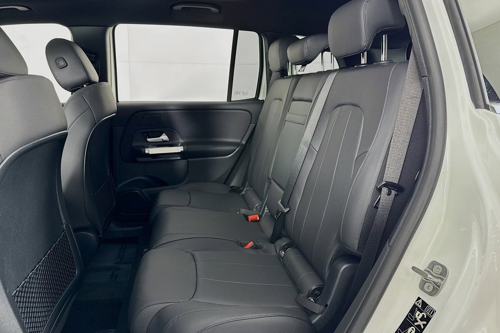 New 2026 Mercedes-Benz GLB 250 image 7