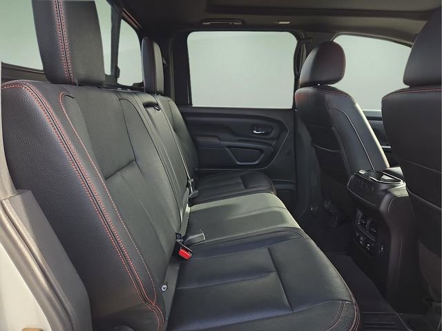 Used 2022 Nissan Titan PRO-4X w/ Pro-4x Convenience Package image 14