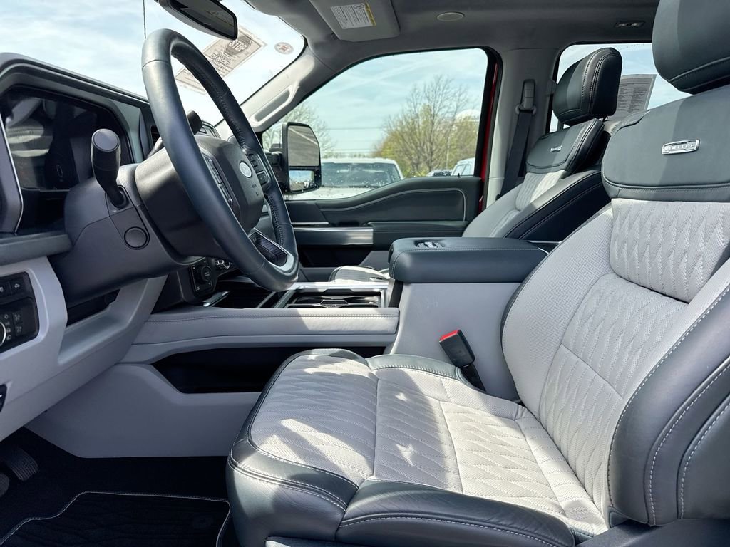 Used 2024 Ford F350 Limited w/ FX4 Off-Road Package image 21