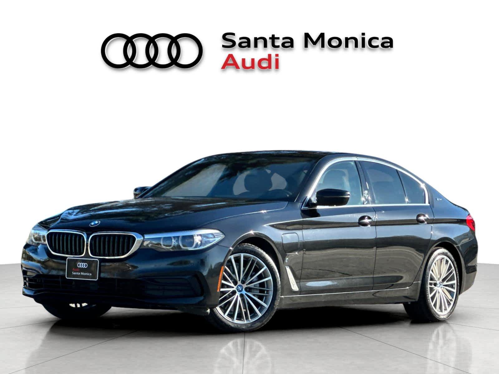 Used 2019 BMW 530e w/ Convenience Package RWD image 1