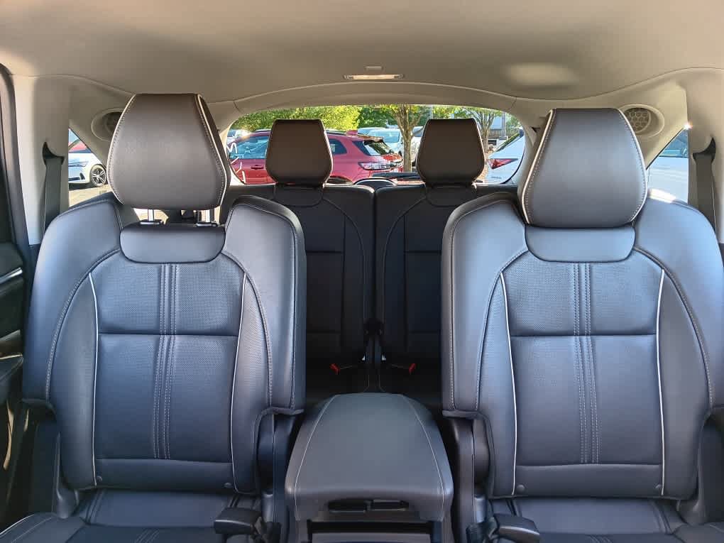 Used 2019 Acura MDX w/ Advance Package AWD/4WD image 13