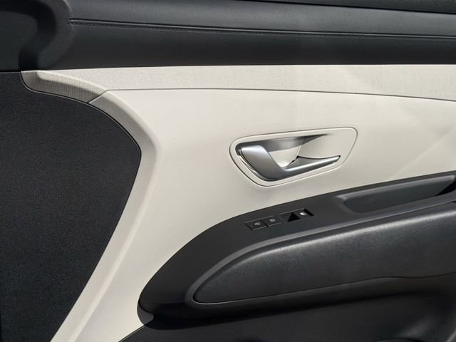 Used 2025 Hyundai Tucson SEL FWD image 28