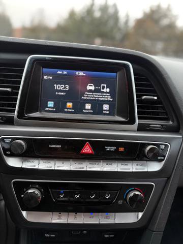 Used 2018 Hyundai Sonata SE image 15