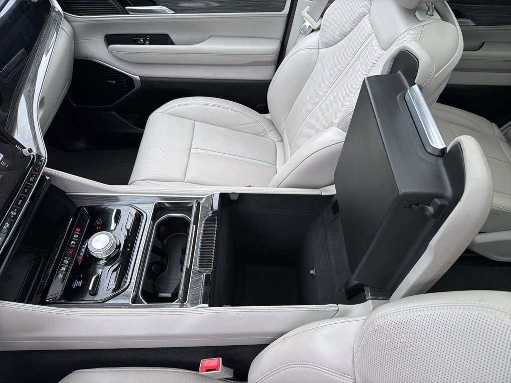 Used 2022 Jeep Wagoneer Series III w/ Premium Group I image 54