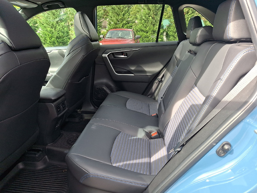 Certified 2023 Toyota RAV4 XSE AWD/4WD image 10