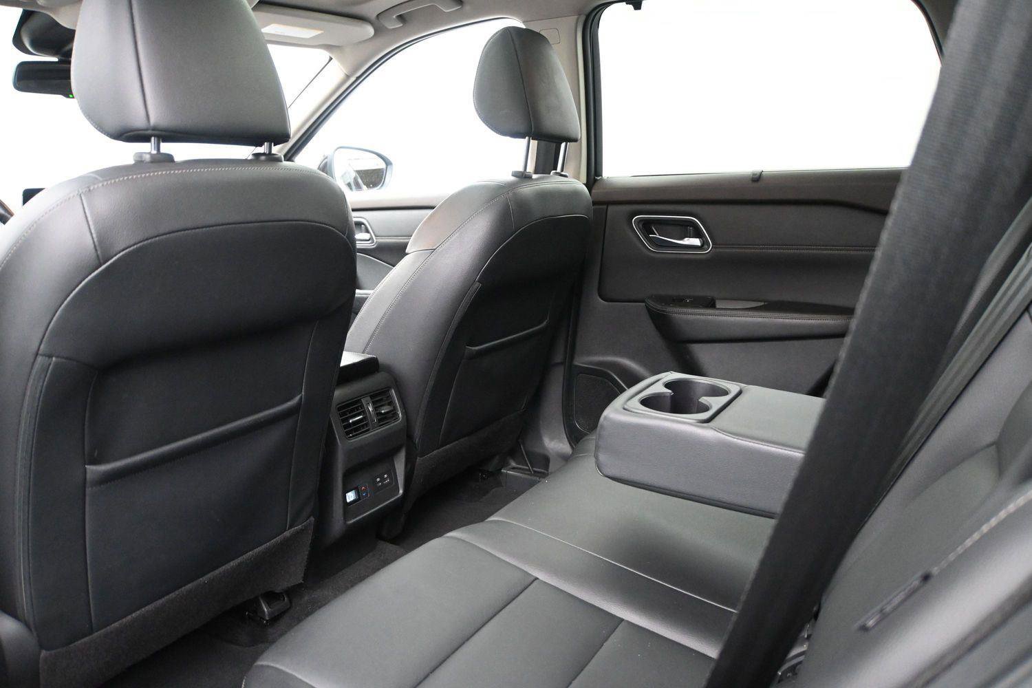 Used 2021 Nissan Rogue SL AWD/4WD image 10