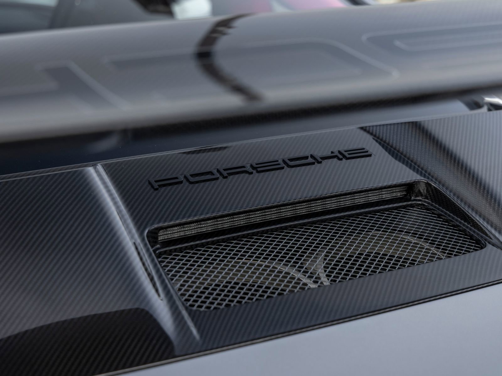 Certified 2018 Porsche 911 GT2 RS RWD image 26