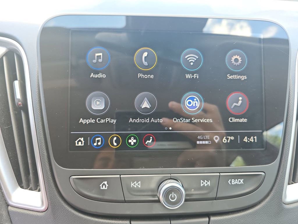 Used 2025 Chevrolet Malibu LT FWD image 23