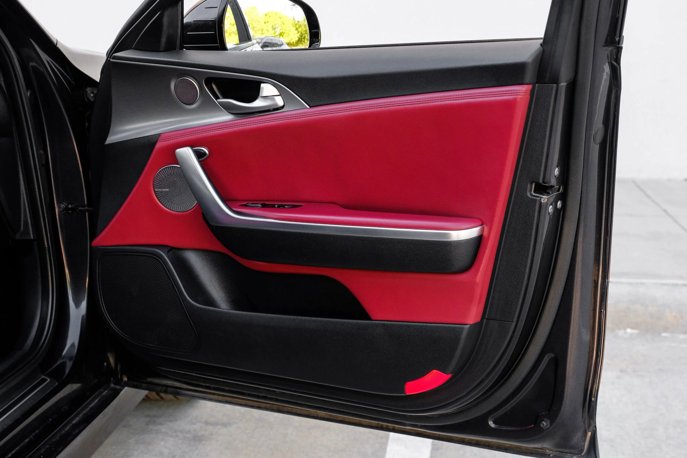 Used 2020 Kia Stinger GT2 image 34