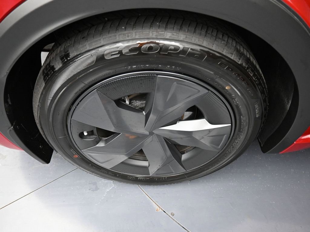 Certified 2024 Toyota Prius LE image 24