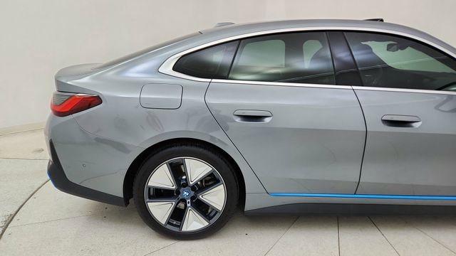 Used 2023 BMW i4 eDrive35 w/ Premium Package image 12