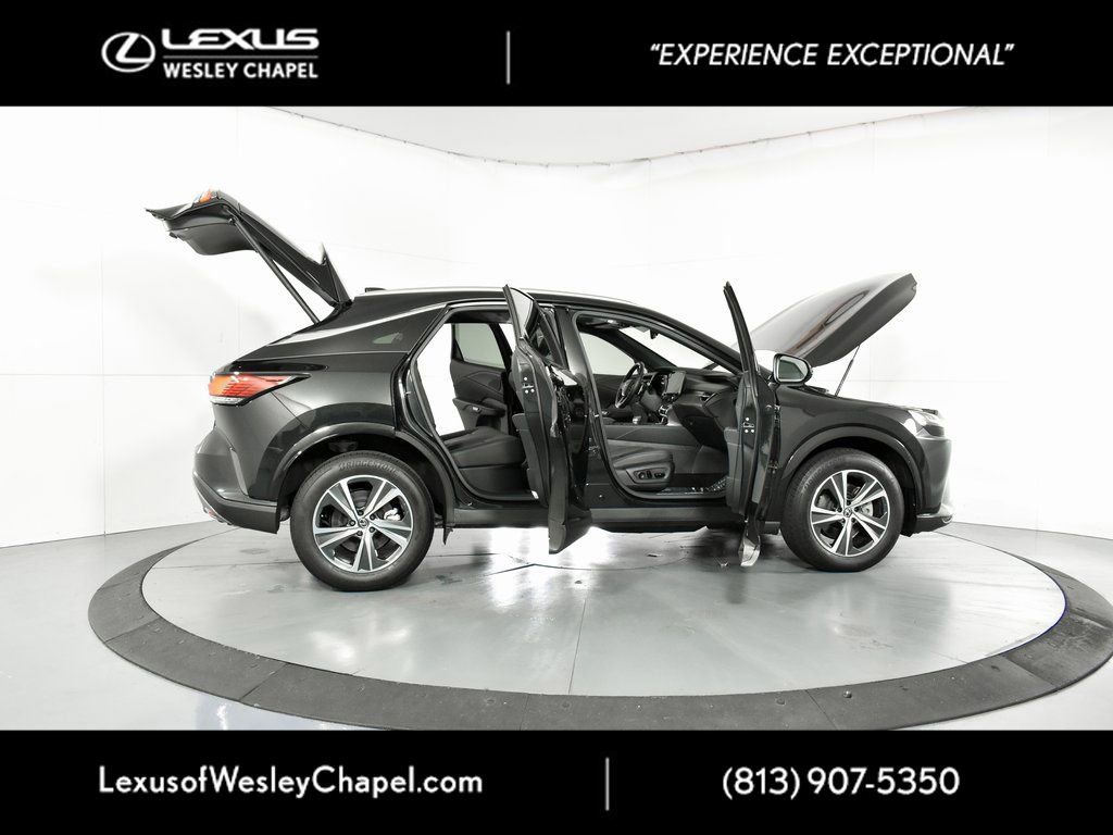 Used 2025 Lexus RX 350 Premium image 16