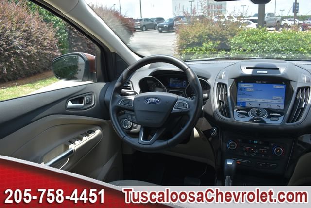 Used 2017 Ford Escape Titanium FWD image 25