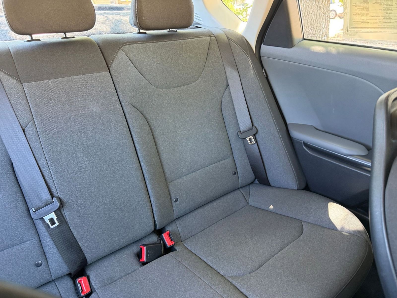 Used 2025 Kia K4 FWD image 38