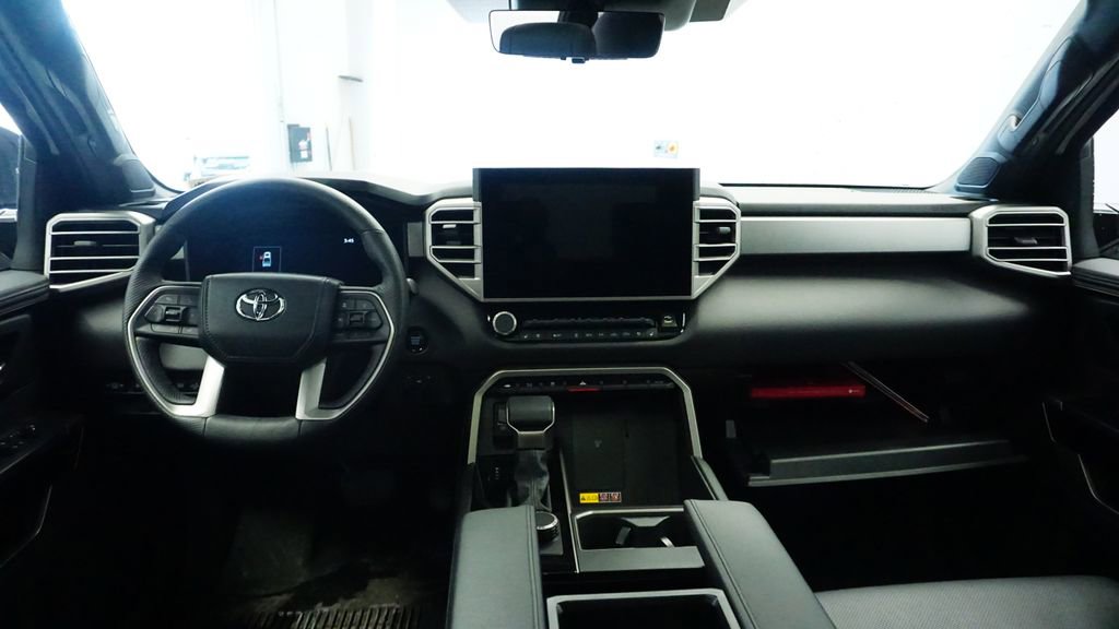 Used 2025 Toyota Tundra Limited image 19