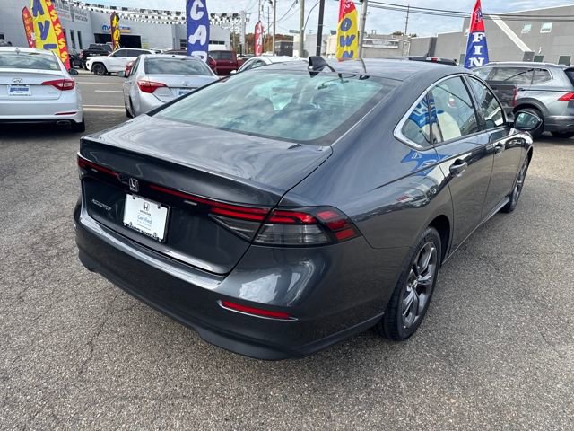 Certified 2023 Honda Accord EX image 18