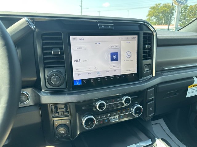 New 2026 Ford F250 Platinum image 38