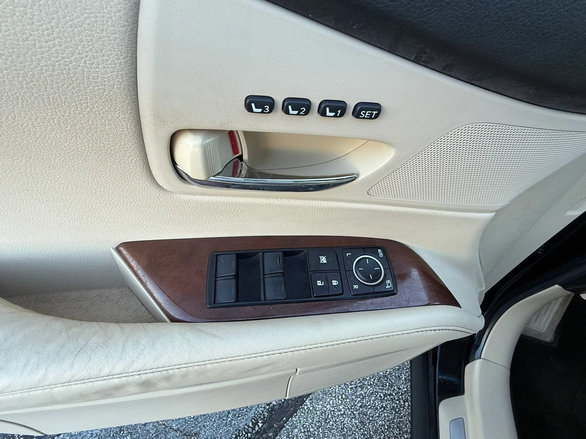 Used 2015 Lexus RX 350 FWD image 25