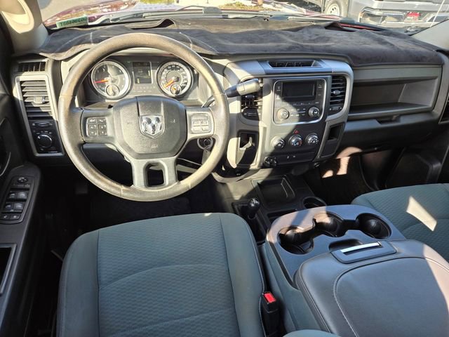 Used 2016 RAM 3500 Tradesman w/ Chrome Appearance Group image 12