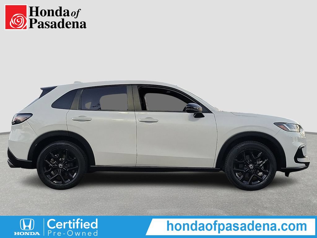 Certified 2025 Honda HR-V Sport image 4