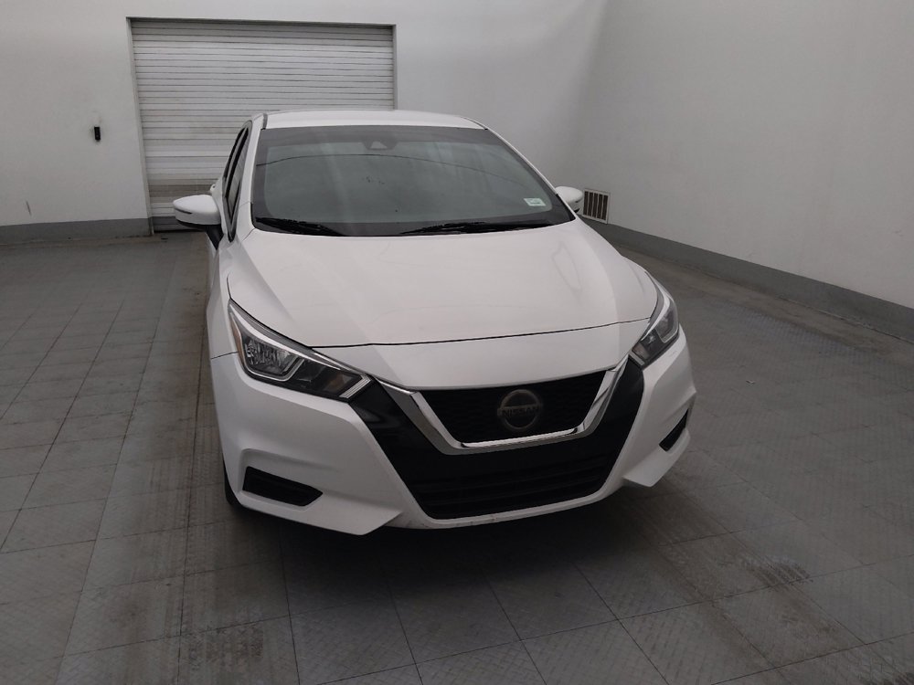 Used 2021 Nissan Versa SV FWD image 14