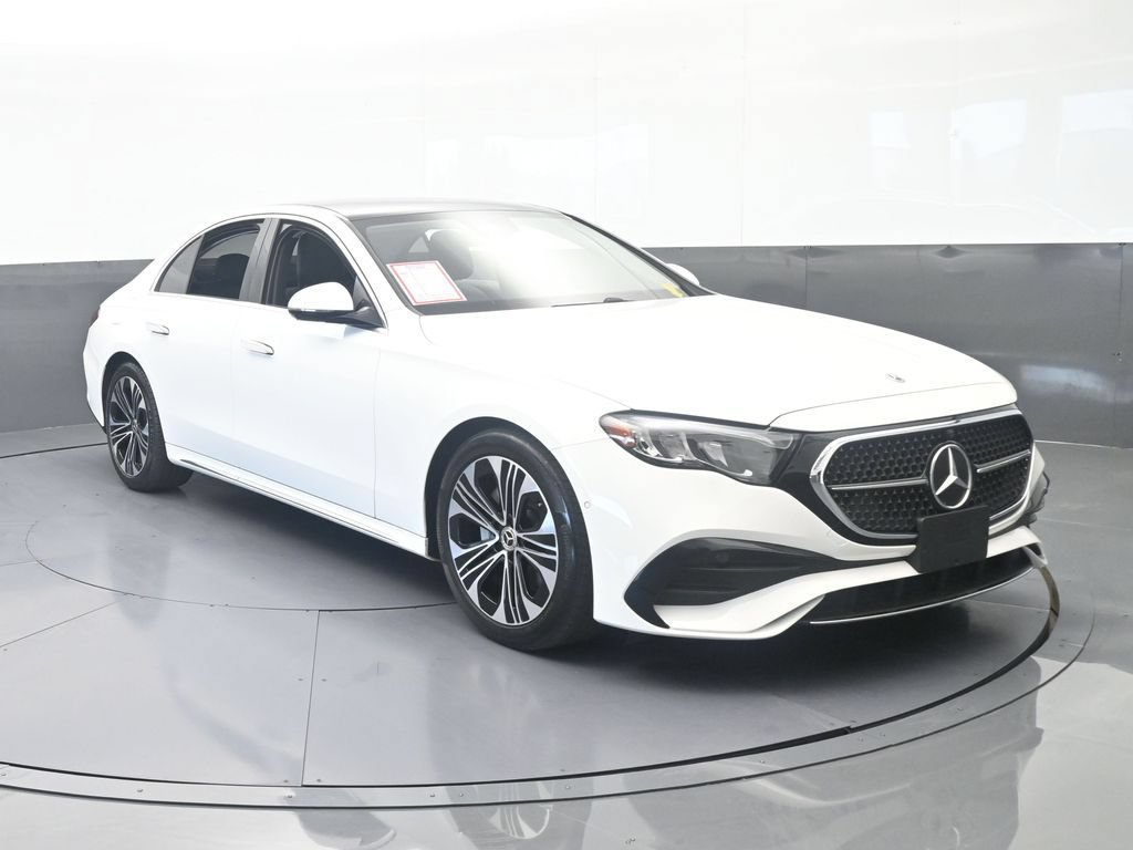 Used 2025 Mercedes-Benz E 350 Sedan image 9