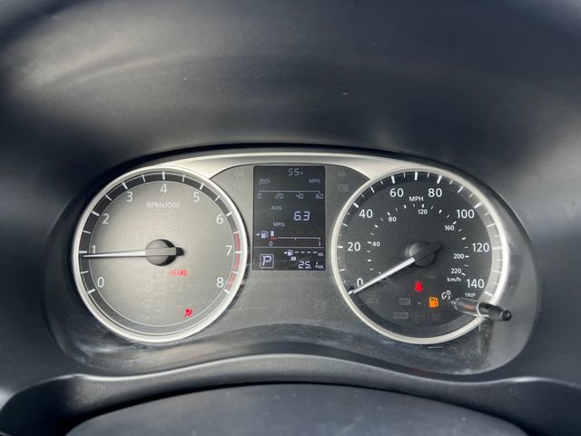 Used 2018 Nissan Kicks S w/ Exterior Package image 22