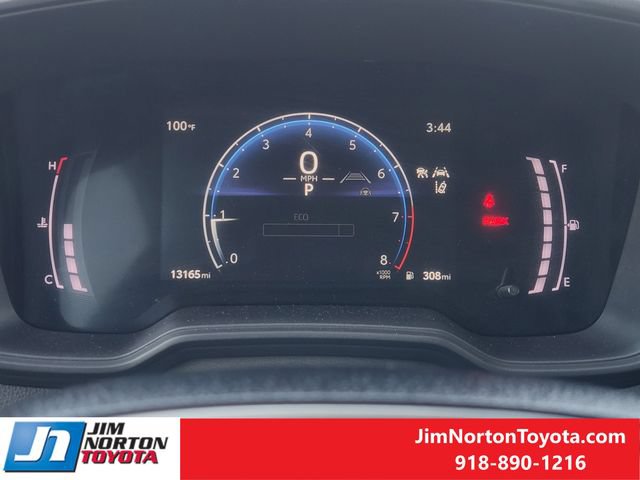 Used 2025 Toyota Corolla SE w/ SE Premium Package FWD image 17
