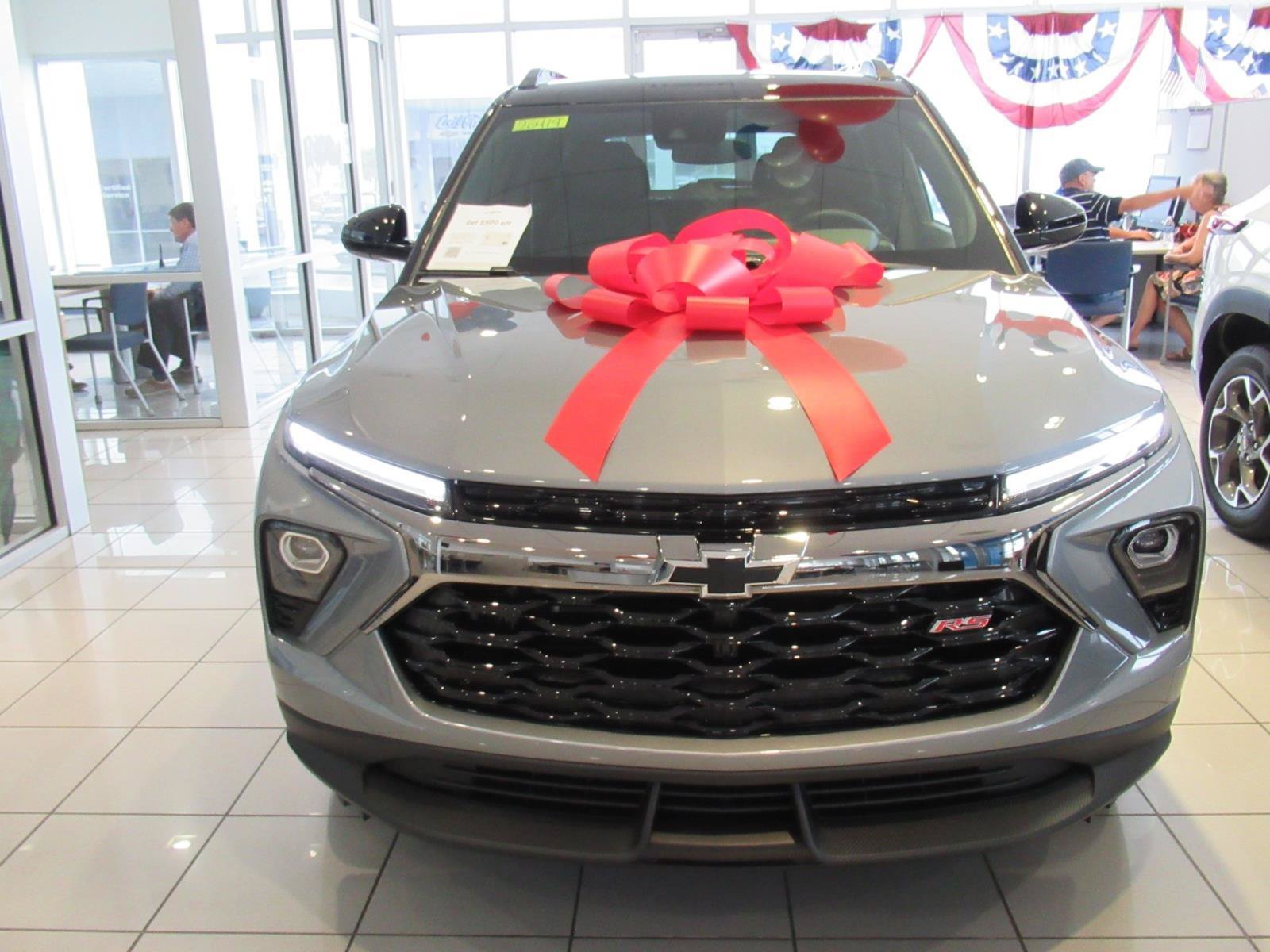 New 2026 Chevrolet TrailBlazer RS w/ Driver Confidence Package FWD image 2