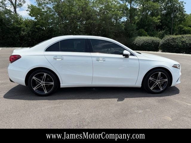 Used 2022 Mercedes-Benz A 220 4MATIC image 5