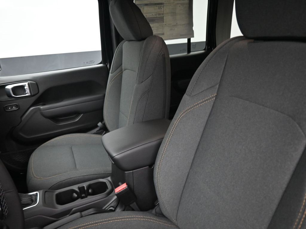 New 2025 Jeep Wrangler Sport S image 31