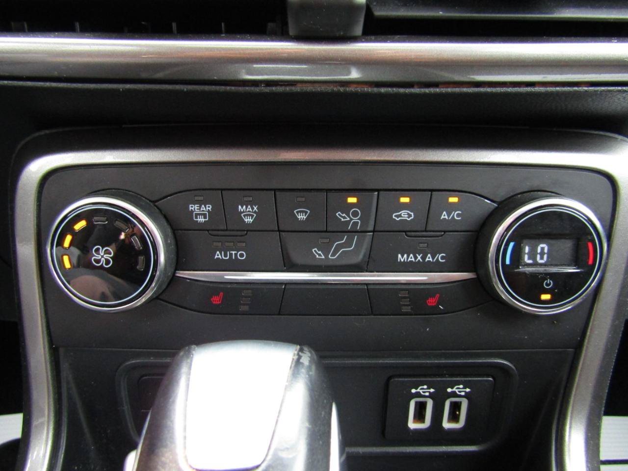 Used 2019 Ford EcoSport SE FWD image 17