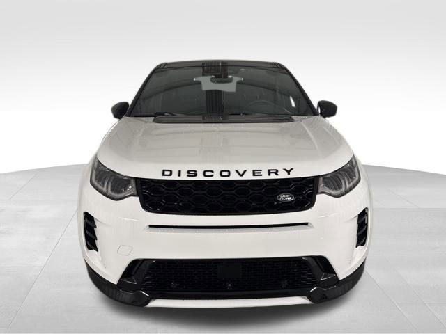 New 2025 Land Rover Discovery Sport Dynamic SE image 3