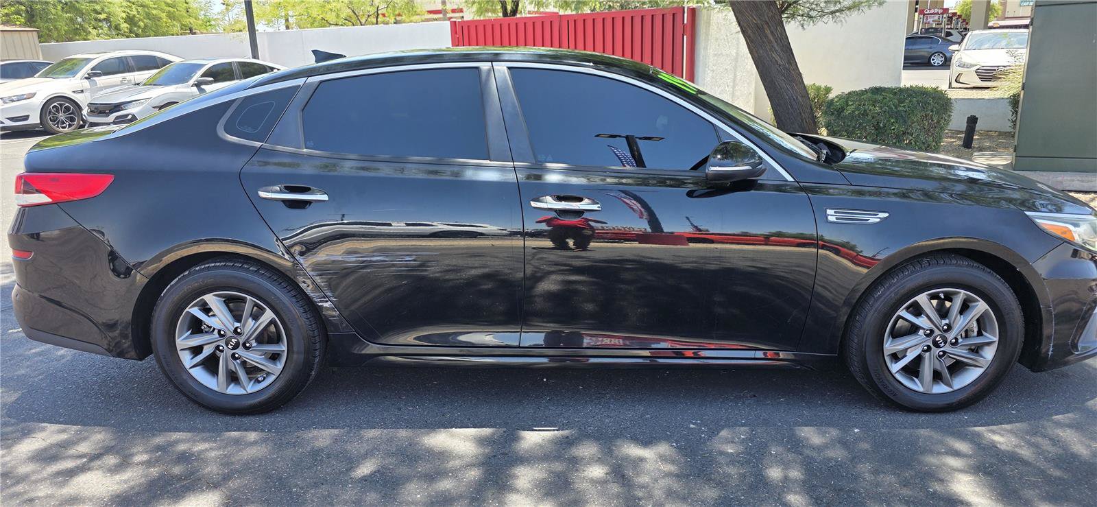 Used 2019 Kia Optima LX FWD image 4