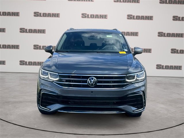 Used 2024 Volkswagen Tiguan SEL R-Line image 8