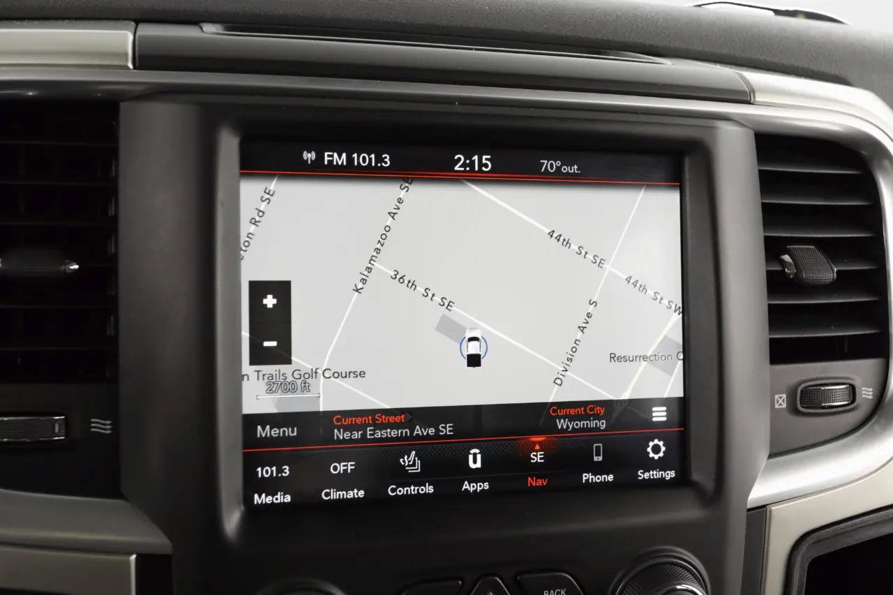 Used 2019 RAM 1500 Classic Warlock AWD/4WD image 30