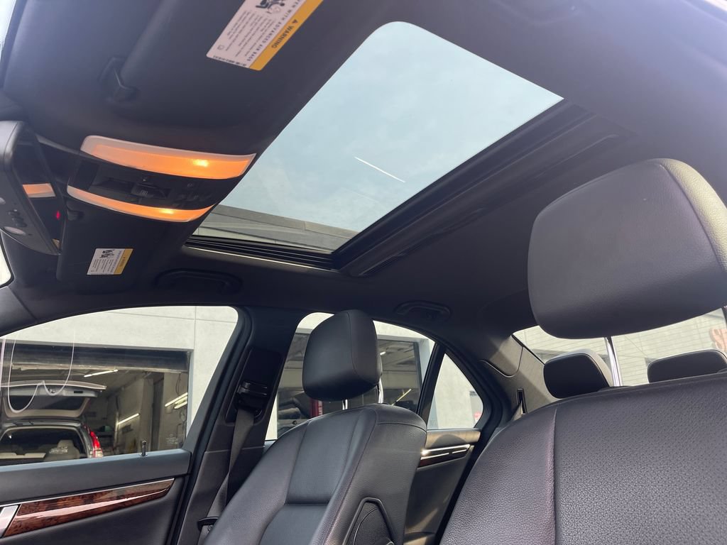 Used 2013 Mercedes-Benz C 300 4MATIC Sedan image 34