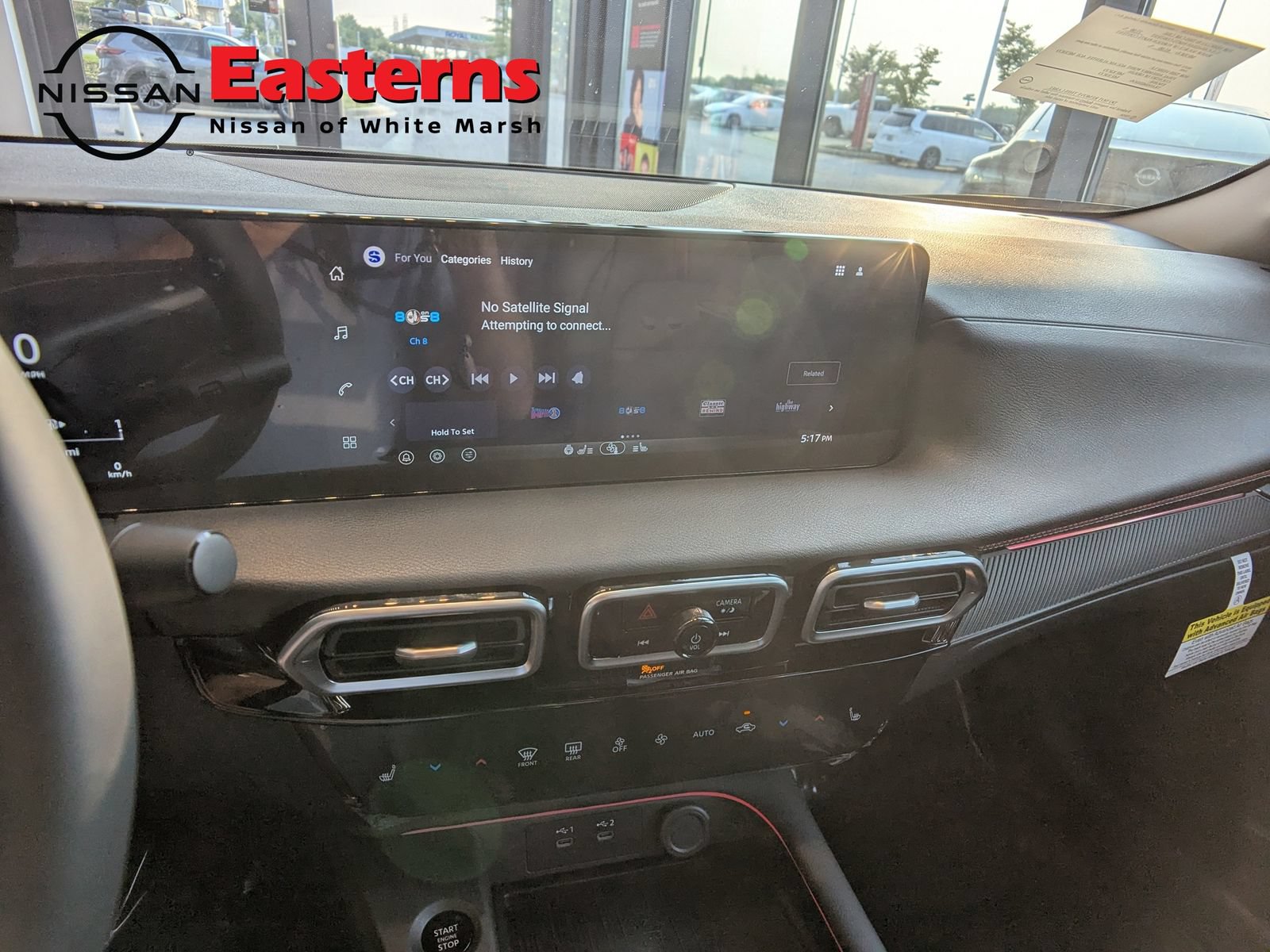 New 2026 Nissan Sentra SR w/ SR Premium Package FWD image 11