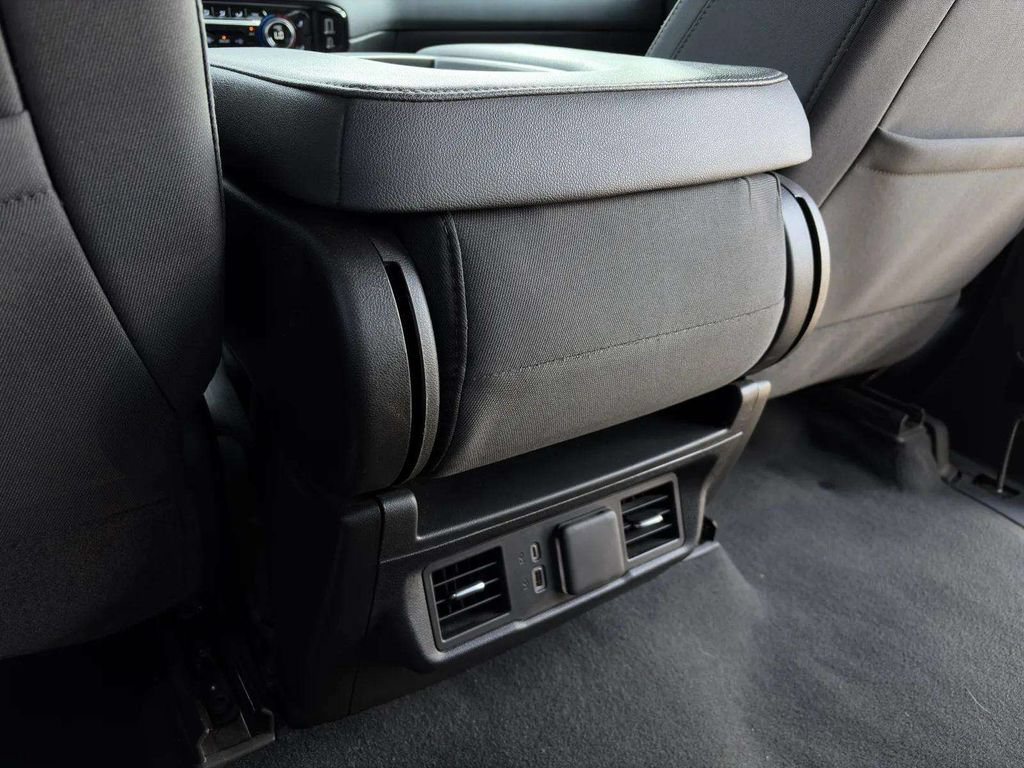 Used 2026 Chevrolet Silverado 1500 RST RWD image 7