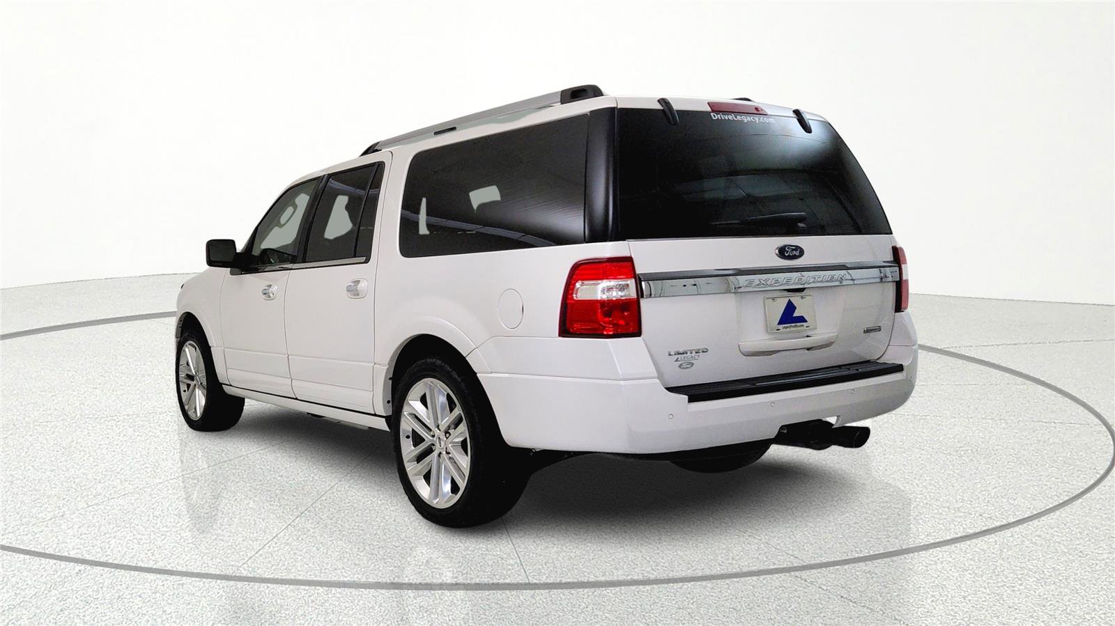 Used 2017 Ford Expedition EL Limited w/ Equipment Group 301A image 5