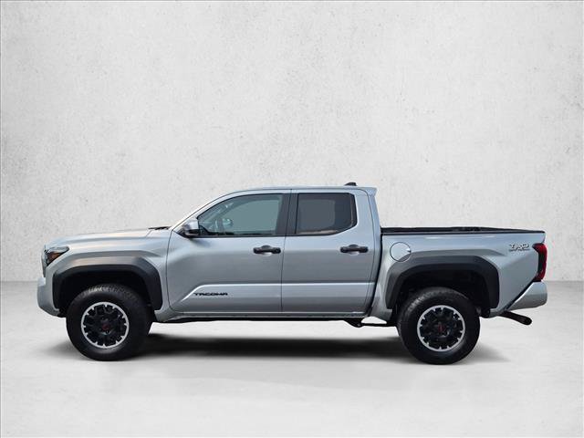Used 2024 Toyota Tacoma TRD Off-Road AWD/4WD image 9