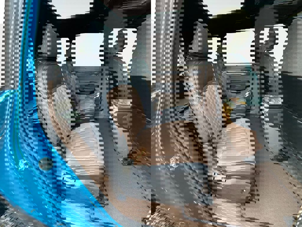 Used 2024 Kia EV9 GT-Line image 11