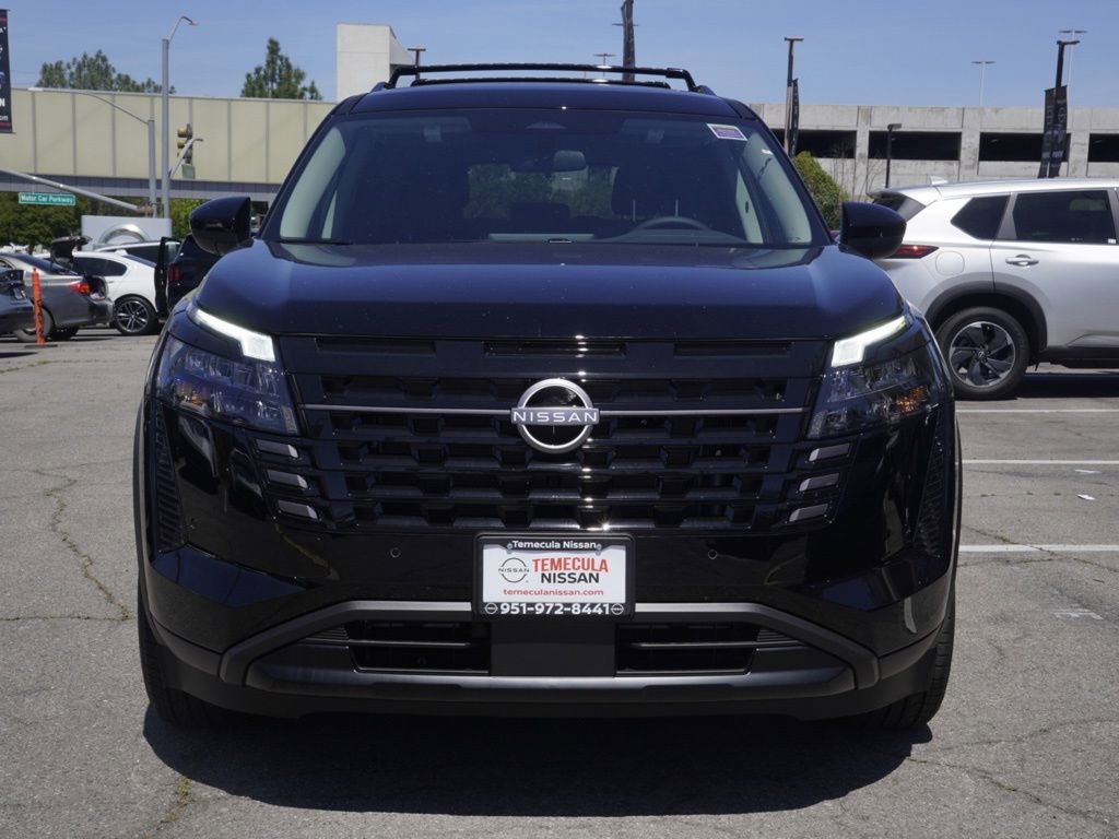 New 2026 Nissan Pathfinder SV image 6