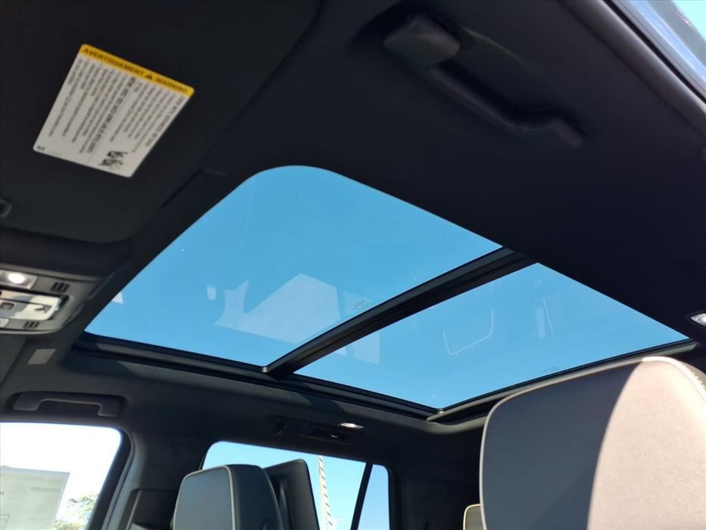 New 2026 Chevrolet Tahoe Premier AWD/4WD image 16