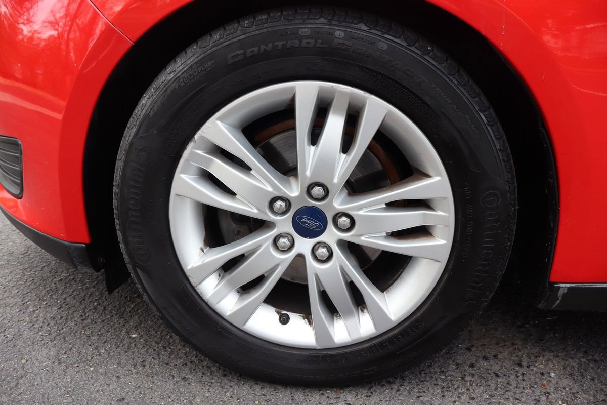 Used 2016 Ford Focus SE FWD image 41
