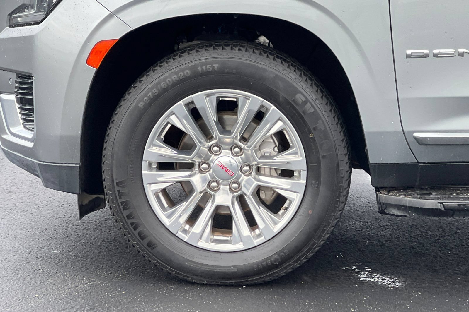 Used 2024 GMC Yukon Denali AWD/4WD image 37