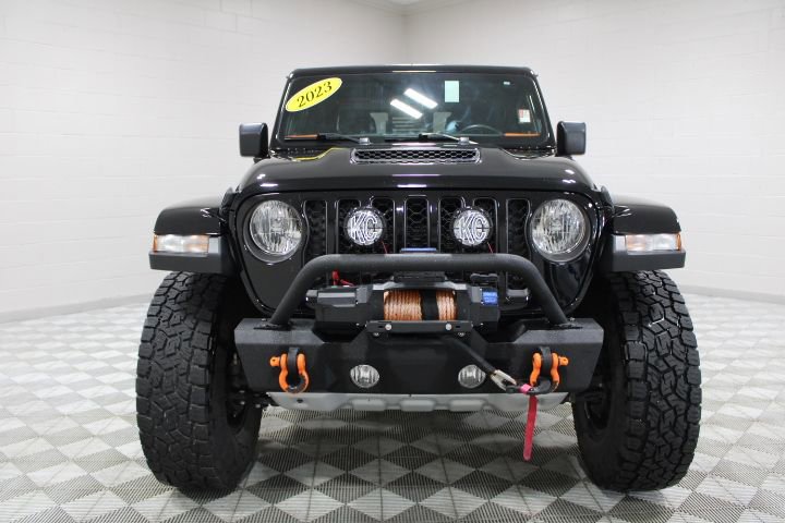 Used 2023 Jeep Gladiator Mojave w/ Cold Weather Group AWD/4WD image 6